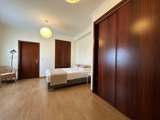 Portugal furnished Room in Lisboa-Tagus Valley, Lisbon