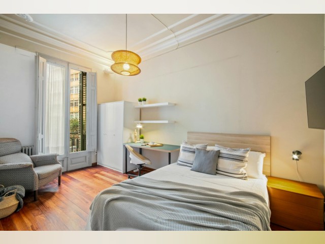Spain furnished Room in Catalonia, Barcelona