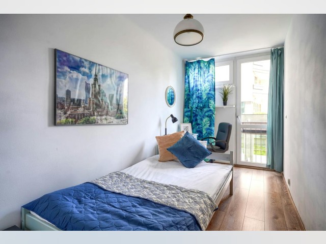 Poland furnished Room in Central Poland, Warsaw