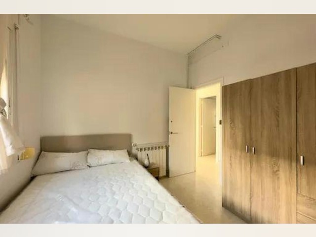 Spain furnished Room in Catalonia, Barcelona