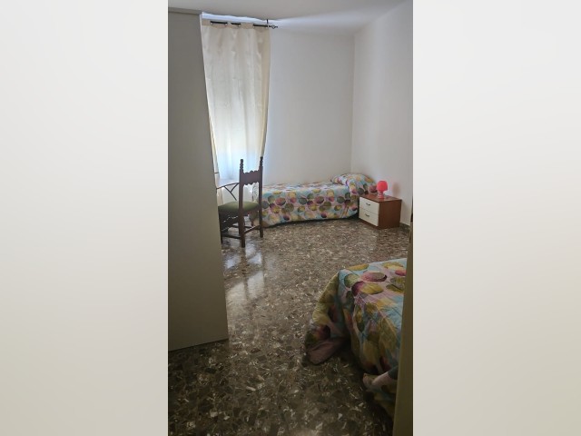 Quarto Mobiliado Alugueres de longa duração em Bologna