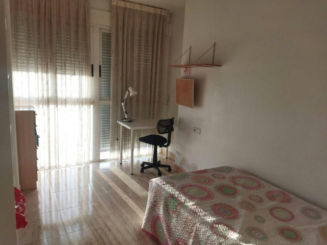 La Nora Room for rent