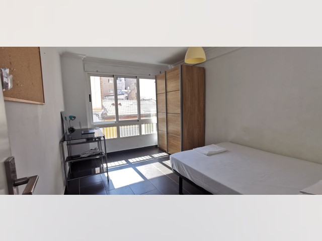 Alicante Room for rent