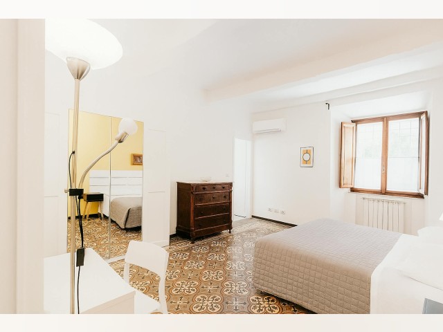 Siena Room for rent