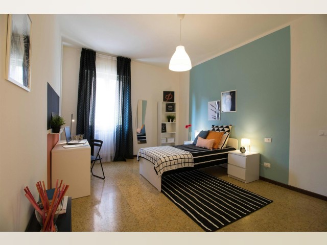 Brescia Room for rent