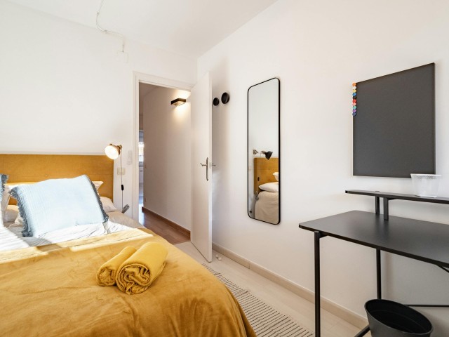 Sant-Cugat-del-Valles Room for rent