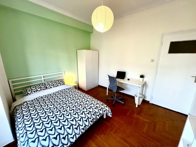 Athens Room for rent