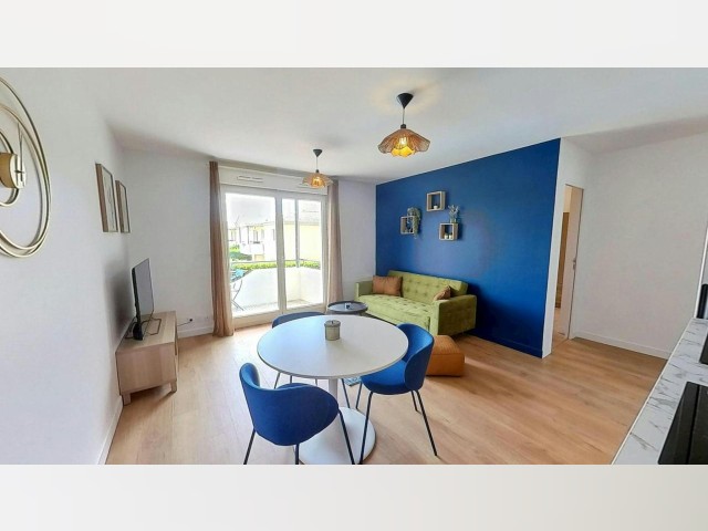 Merignac Room for rent