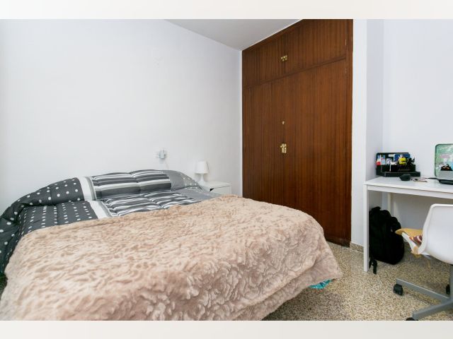 Spain furnished Room in Andalucia, Granada