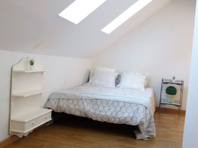 Spain furnished Room in Valencia, Valencia
