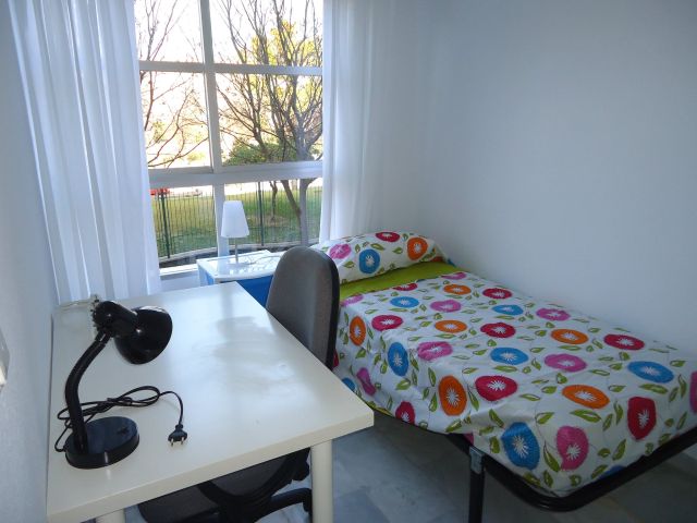Spain furnished Room in Andalucia, Cordoba