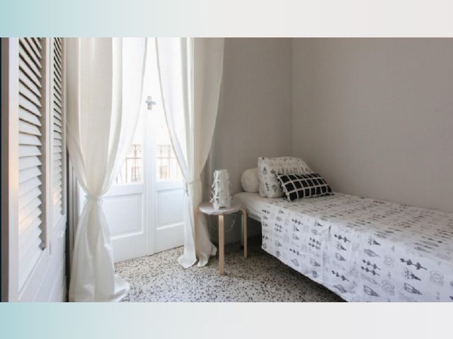 Italy furnished Room in Lombardy, Milan