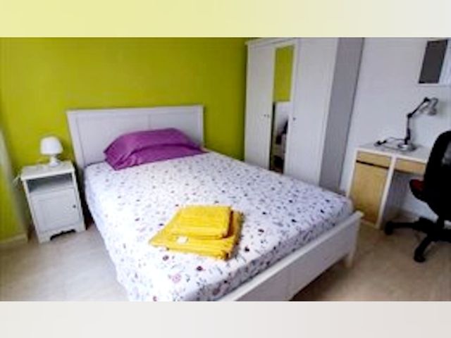 Spain furnished Room in Valencia, Alicante
