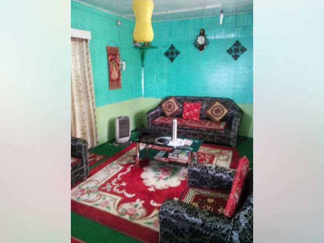 Darjeeling Room for rent