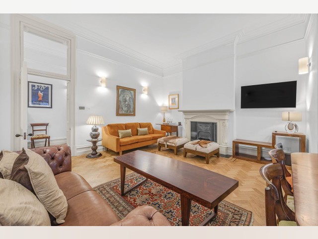 London House for rent