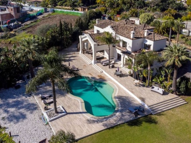 Nueva Andalucia House for rent