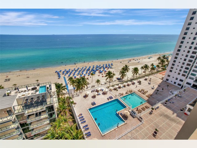 Hollywood FL Condo for rent