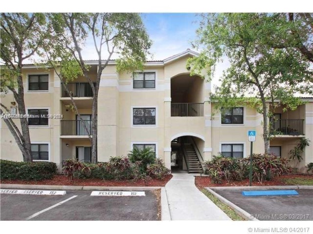 Hollywood FL Condo for rent