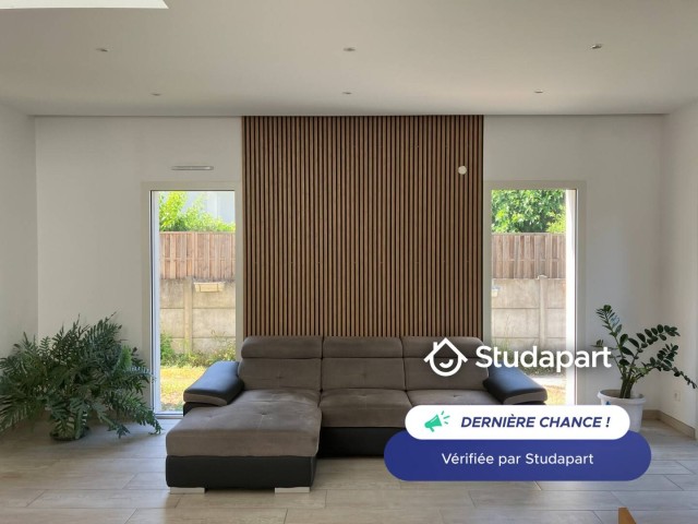 Pessac Room for rent