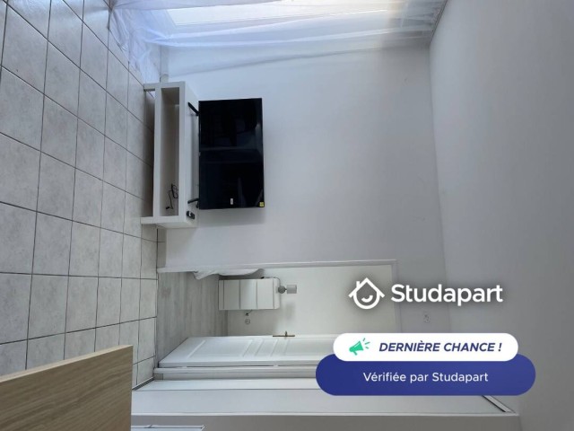 Bron Apartment for rent