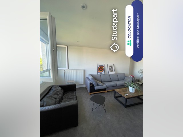 Merignac Room for rent