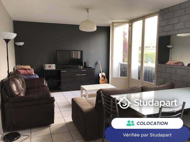 Saint-Martin-d`Heres Room for rent