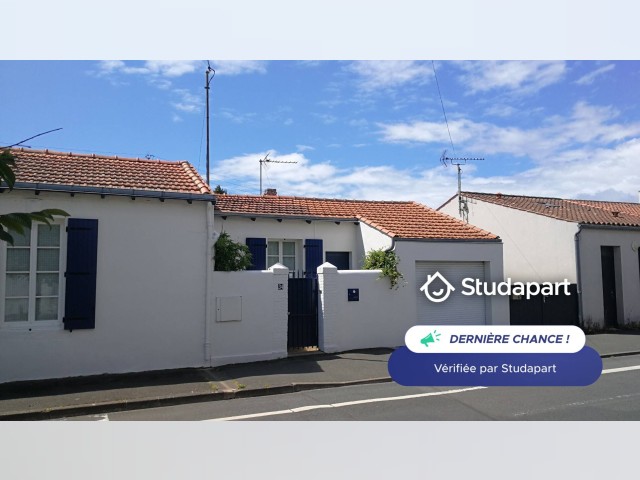 La Rochelle House for rent