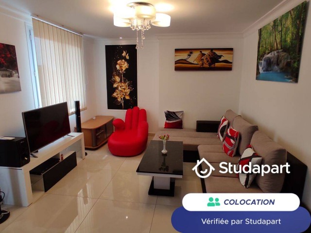 Cannes Room for rent