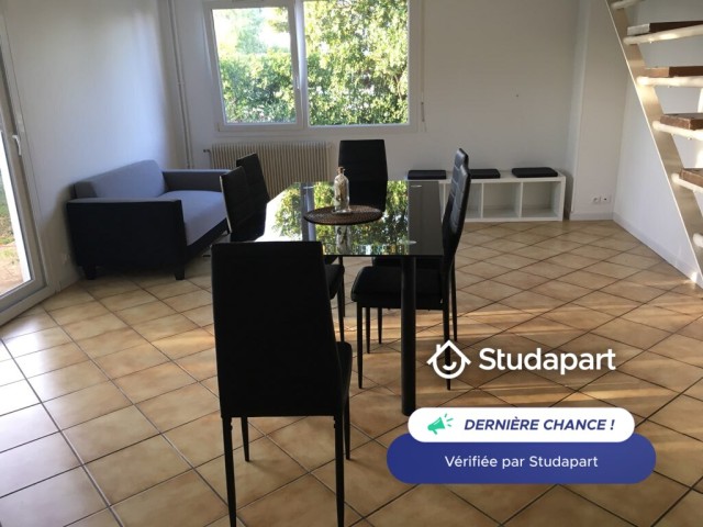 Pessac Room for rent
