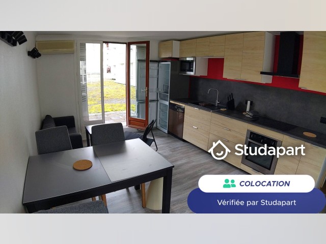 Grenoble Room for rent