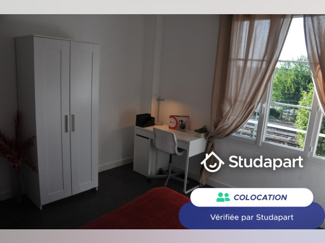 Compiegne Room for rent