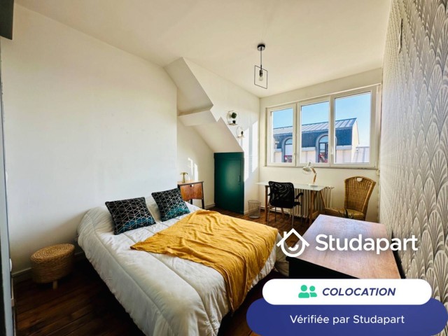 St Quentin Room for rent