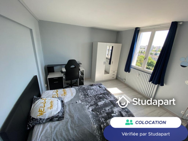 Compiegne Room for rent