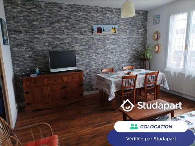 St Nazaire Room for rent