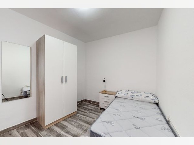 Chiva Apartment for rent