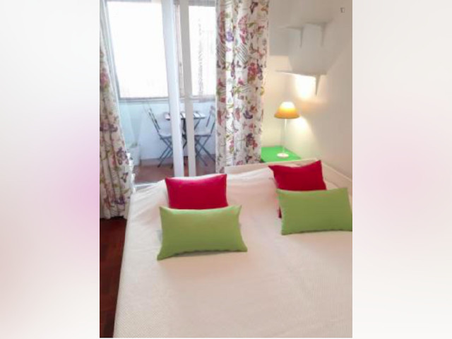 Portugal furnished Room in Lisboa-Tagus Valley, Lisbon