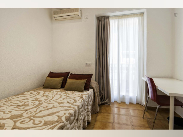 Spain furnished Room in Valencia, Alicante