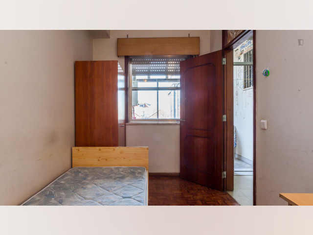 Portugal furnished Room in Porto-North Portugal, Porto Oporto
