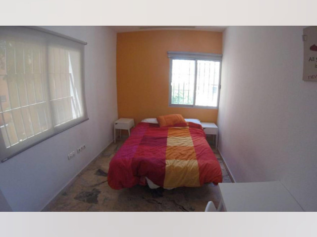 Spain furnished Room in Andalucia, Seville