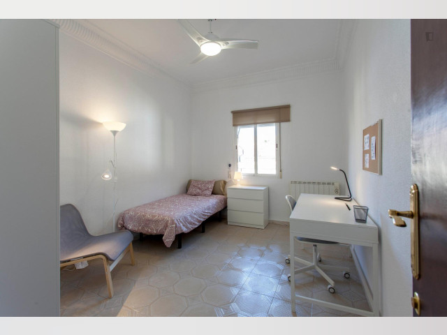 Spain furnished Room in Valencia, Valencia
