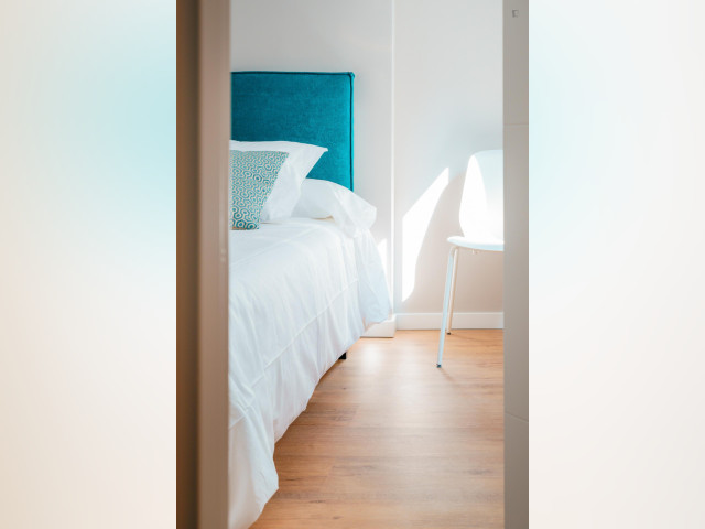 Spain furnished Room in Madrid, Madrid