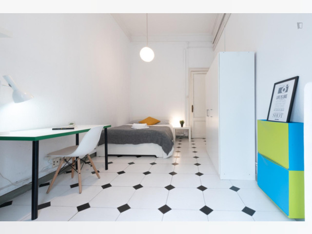 Spain furnished Room in Catalonia, Barcelona