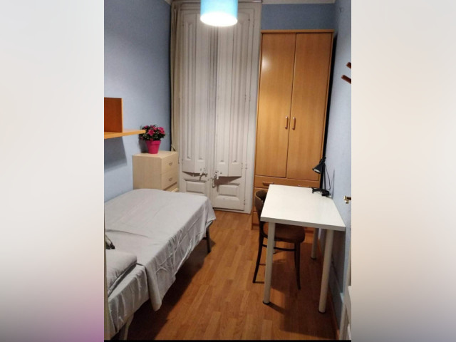 Spain furnished Room in Catalonia, Barcelona