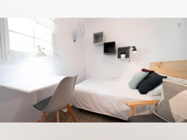 Spain furnished Room in Catalonia, Barcelona
