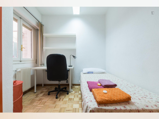 Spain furnished Room in Madrid, Madrid