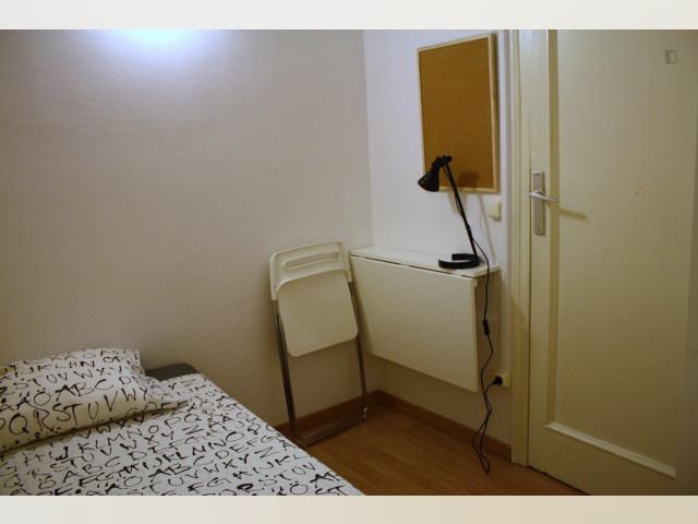 Spain furnished Room in Catalonia, Barcelona