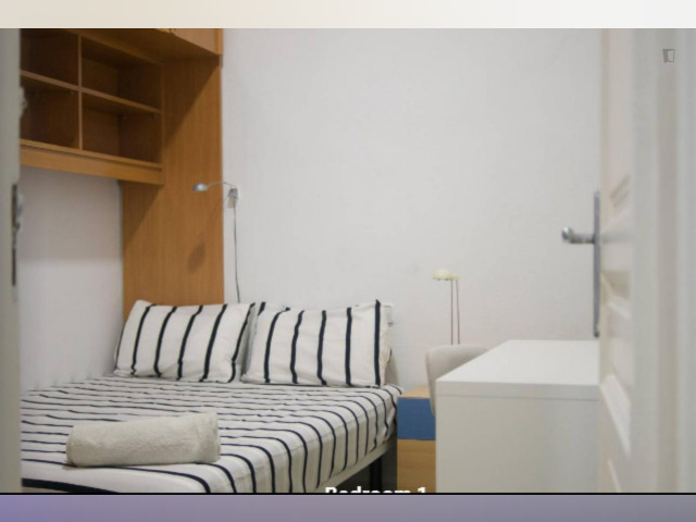 Spain furnished Room in Catalonia, Barcelona