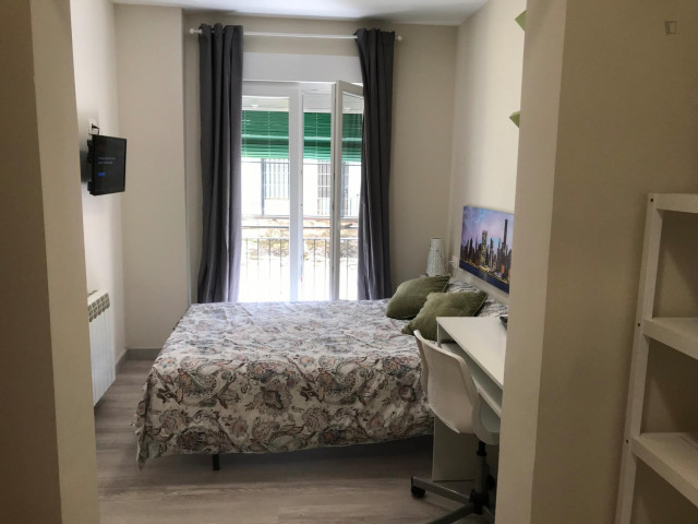 Spain furnished Room in Andalucia, Granada