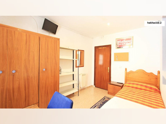 Spain furnished Room in Madrid, Madrid