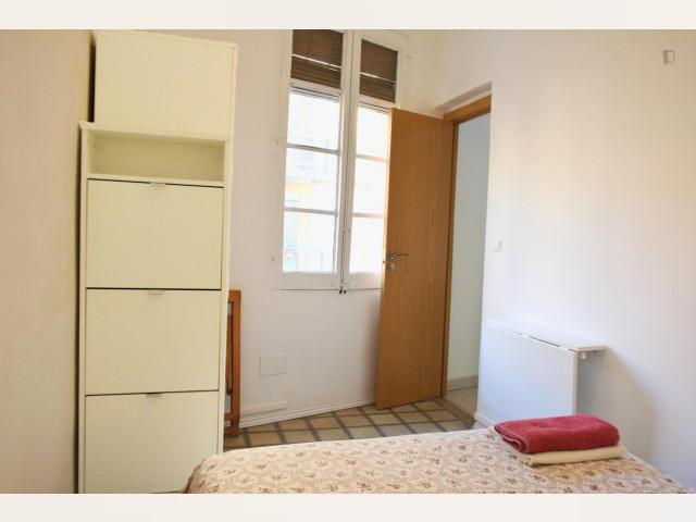 Spain furnished Room in Catalonia, Barcelona